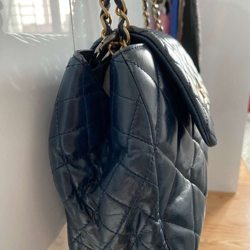 Chanel 15s accordion navy blue crinkled calfskin crossbody/shoulder flap bag - Picture 6 of 15